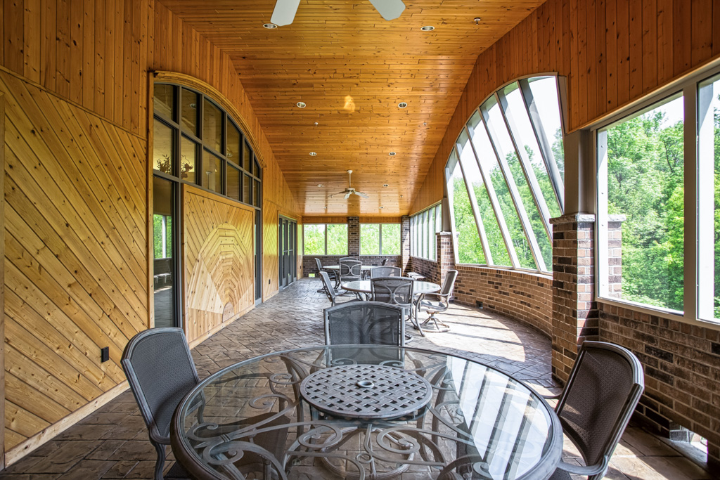 Brookview Meadows_Interior_Dining_02