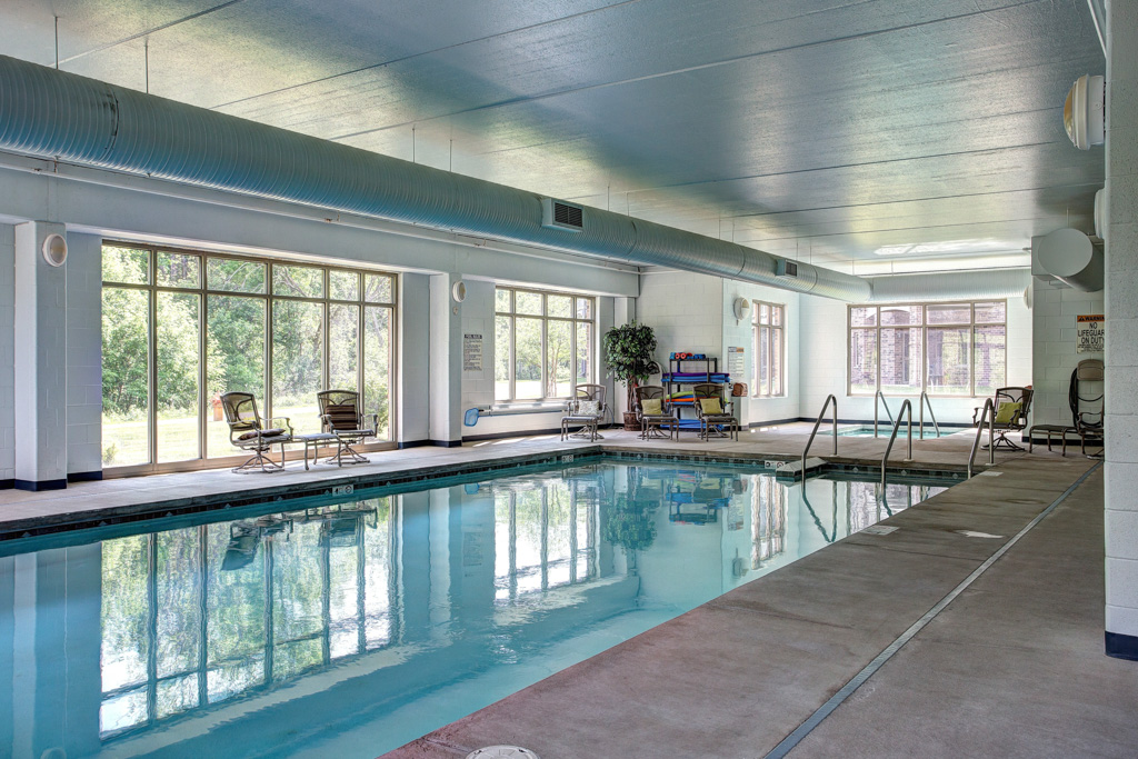 Brookview Meadows_Interior_Exercise_Pool_01