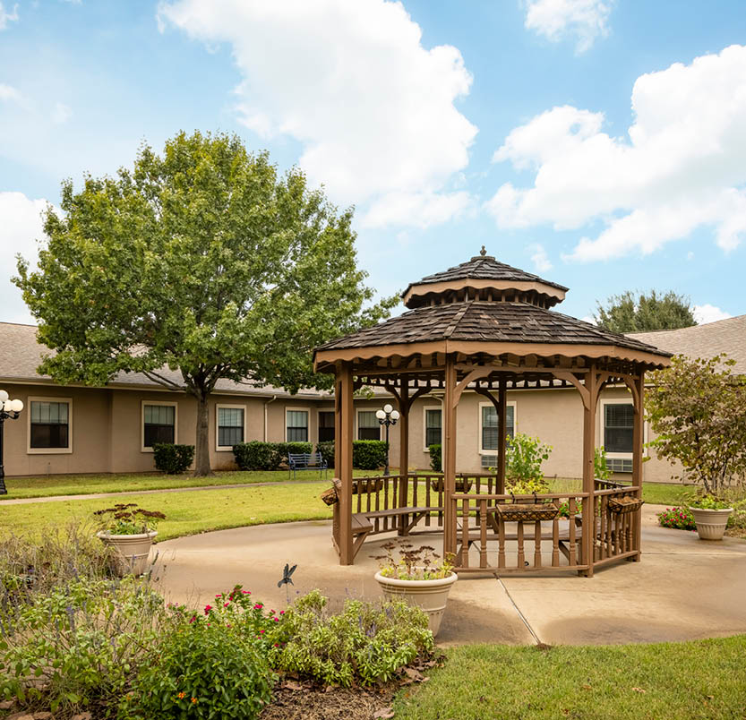 Courtyards at Lake Granbury Courtyard