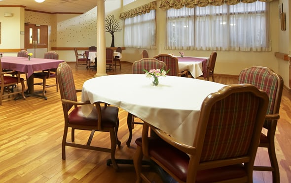 Aspen Grove's spacious, clean and tastefully decorated dining area in Lambertville, Michigan