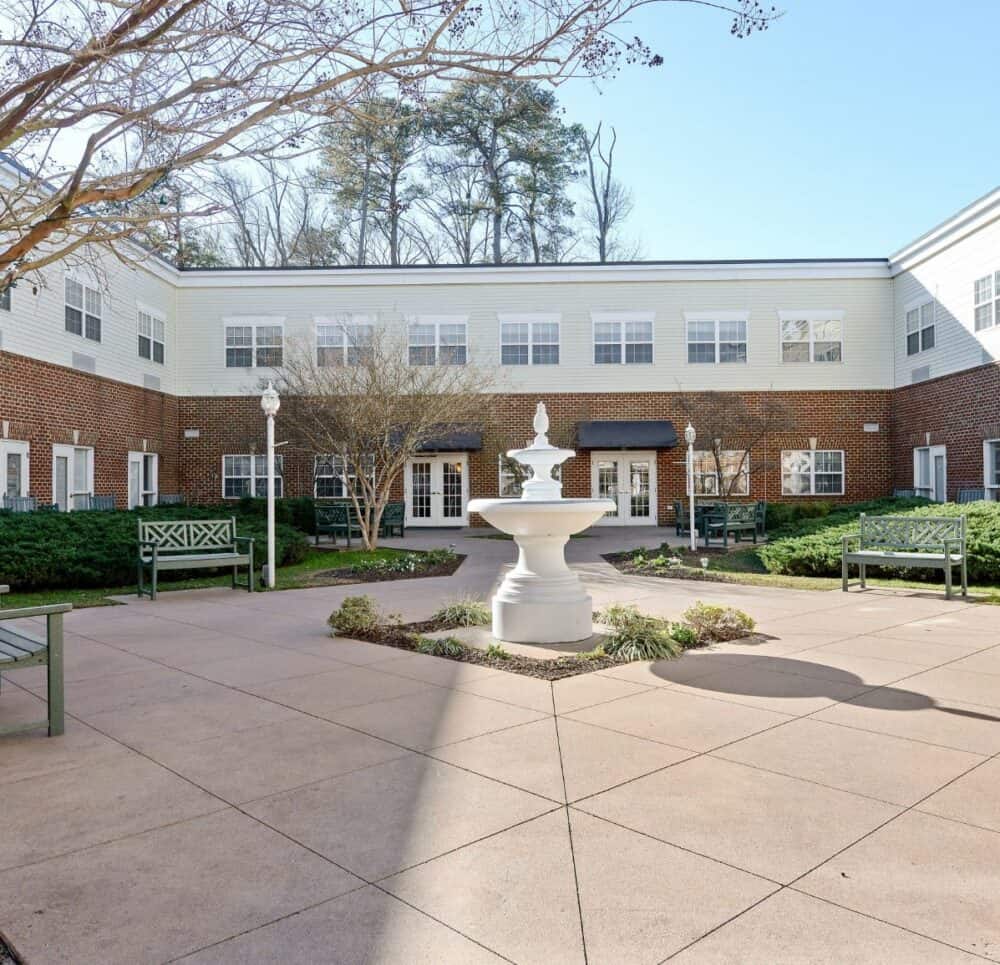 Outdoor courtyard area at a senior living community in Virginia Beach, Virginia.