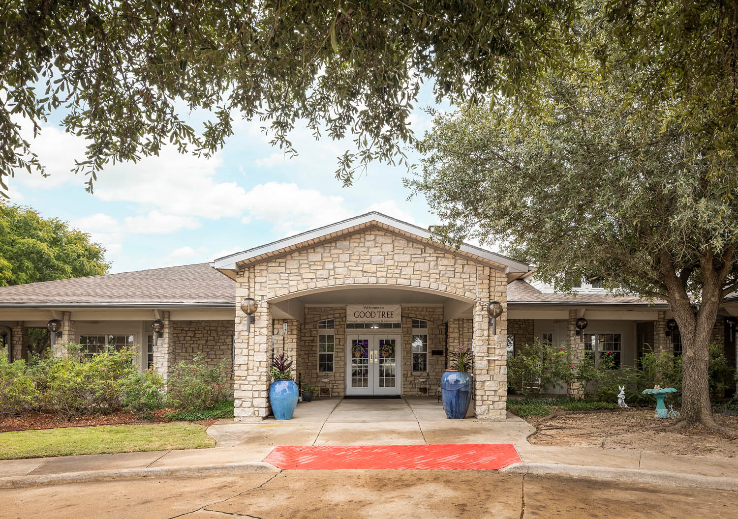 Good Tree - Senior living in Stephenville, Texas. Front entrance of a senior living facility in Stephenville, Texas.