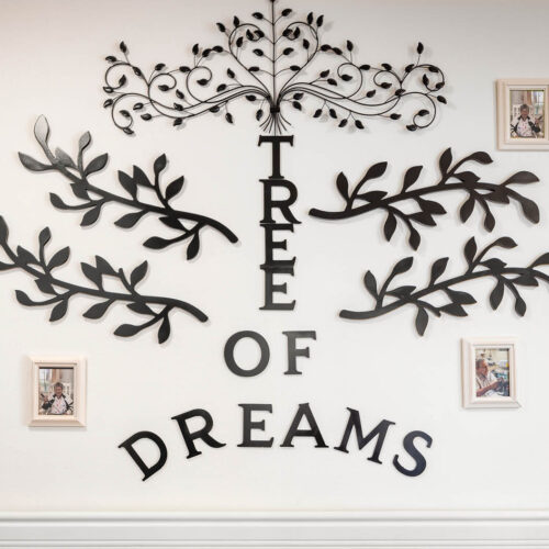Good Tree Tree of dreams wall