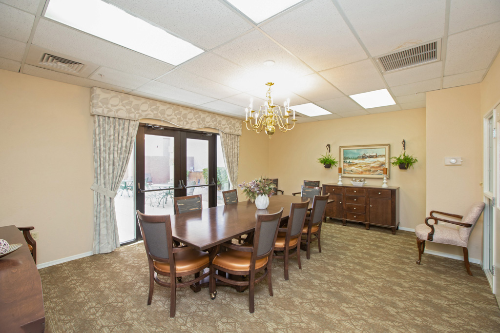 Cottonwood Village_Interior_Meeting_01