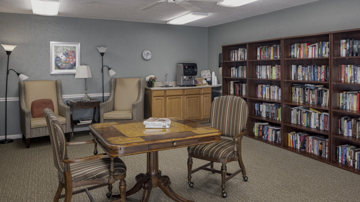 Georgetowne Place Interior Library 01