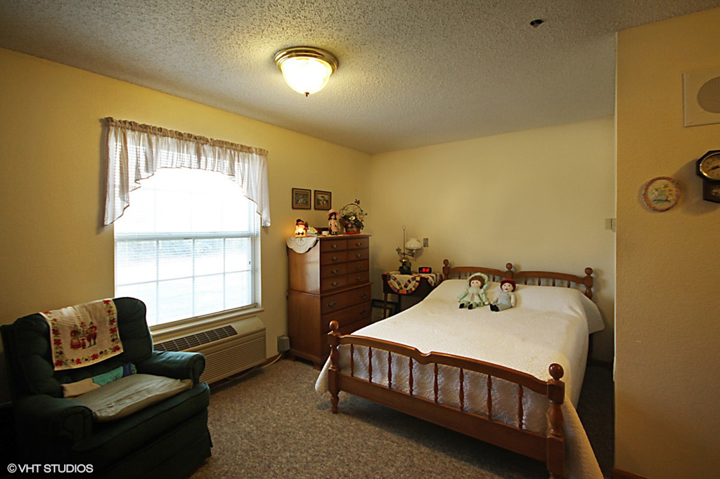 Riverbend_Apartment_01