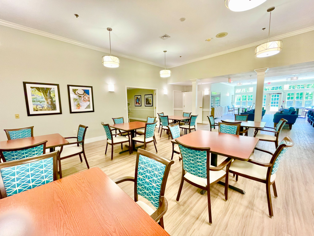 Rose Arbor_Interior_Dining_03
