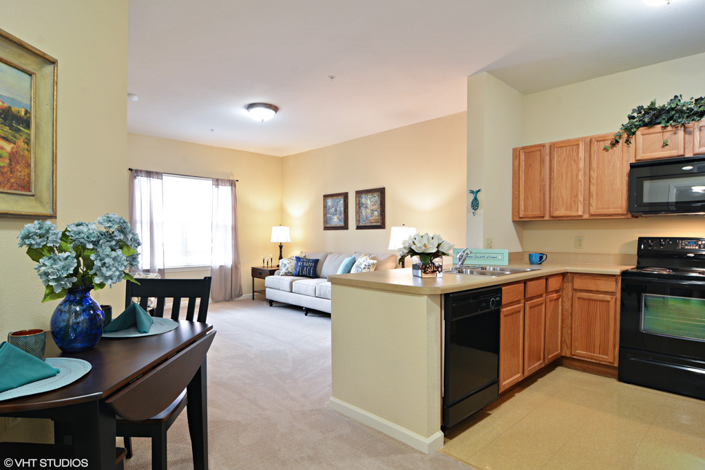 Summit Point_Apartment_01