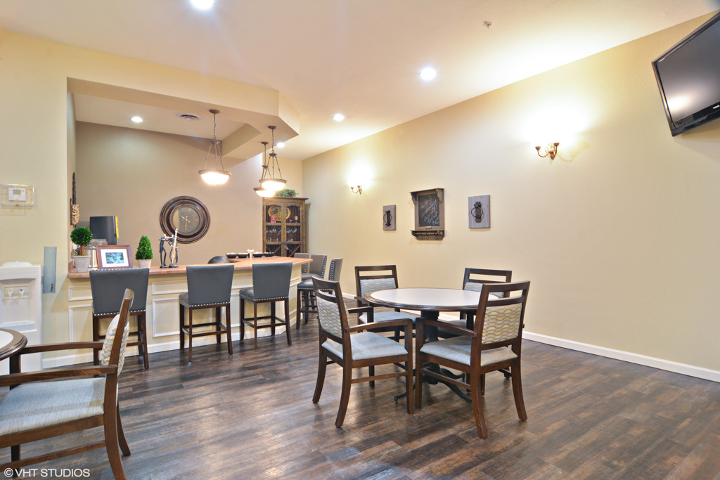 Summit Point_Interior_Shared_01