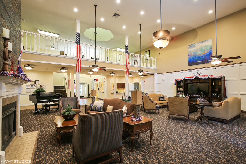 The Waterford at Carpenters Creek_Interior_Lobby_01