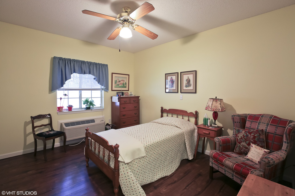 The Waterford at Creekside_Apartment_01