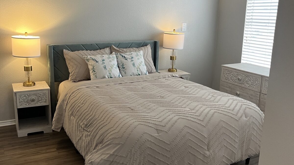 The Waterford on Huebner Apartment 05