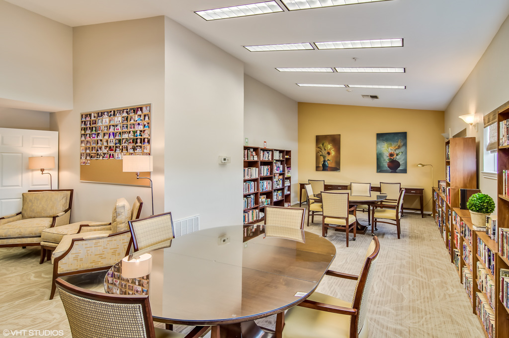The Waterford on Huebner_Library_01