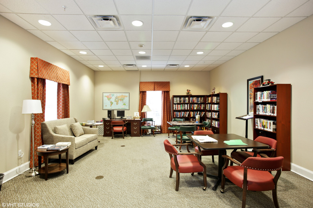 The Wellington at Arapaho_Interior_Library_01