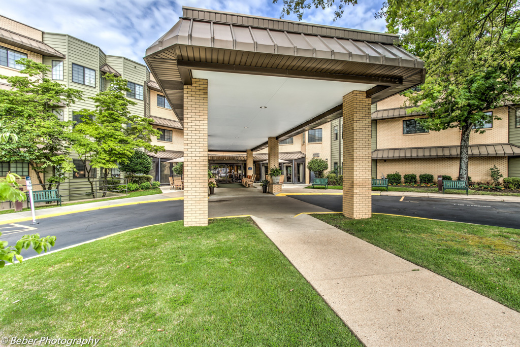 West Shores_Exterior_Front_01