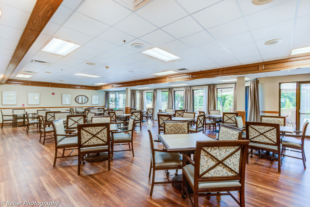 West Shores_Interior_Dining_01