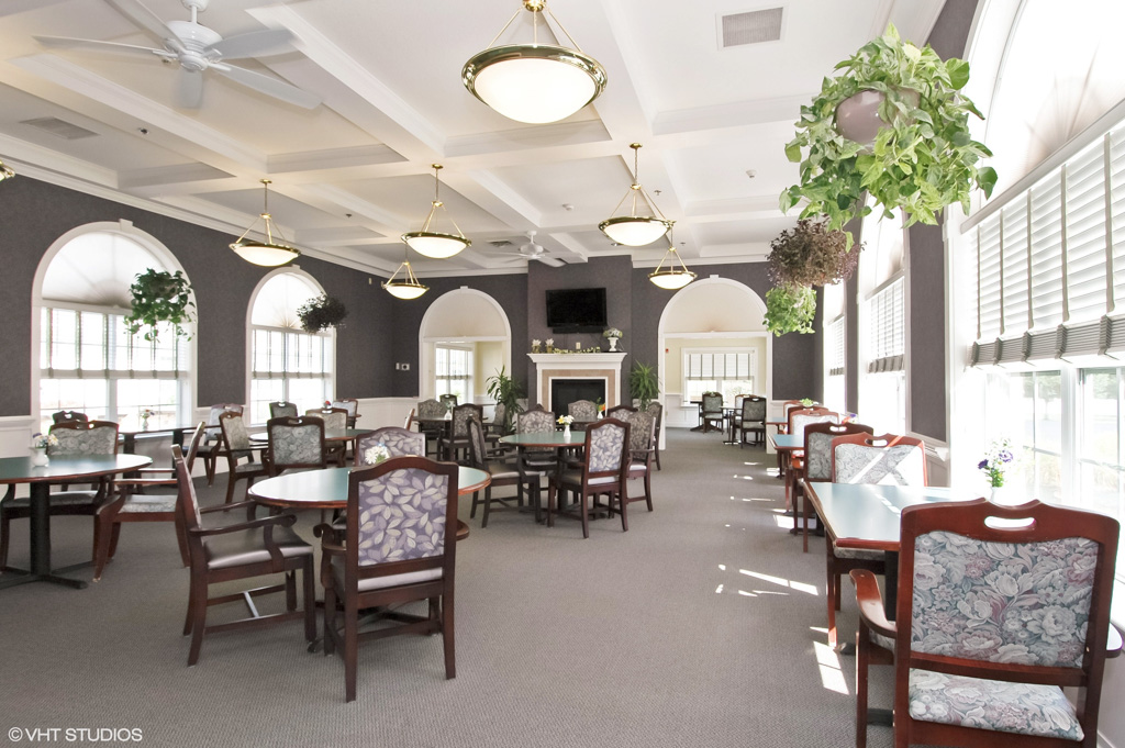 Whispering Pines Village – Senior Living in Columbiana, OH