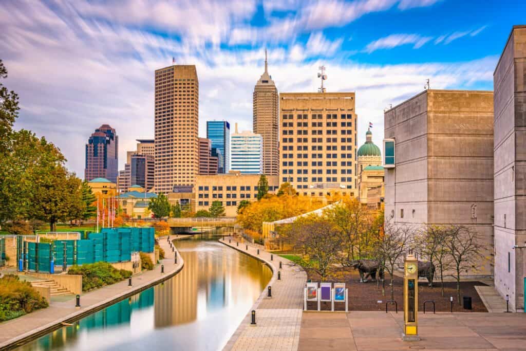 Indianapolis, Indiana, USA downtown skyline over the river walk