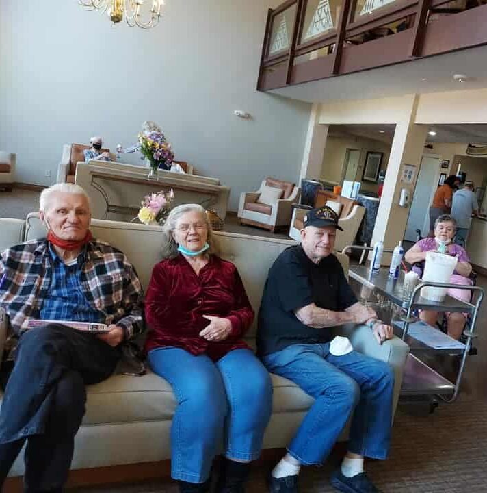 Group of seniors enjoying each others company at a senior living community in Cottonwood, Arizona.