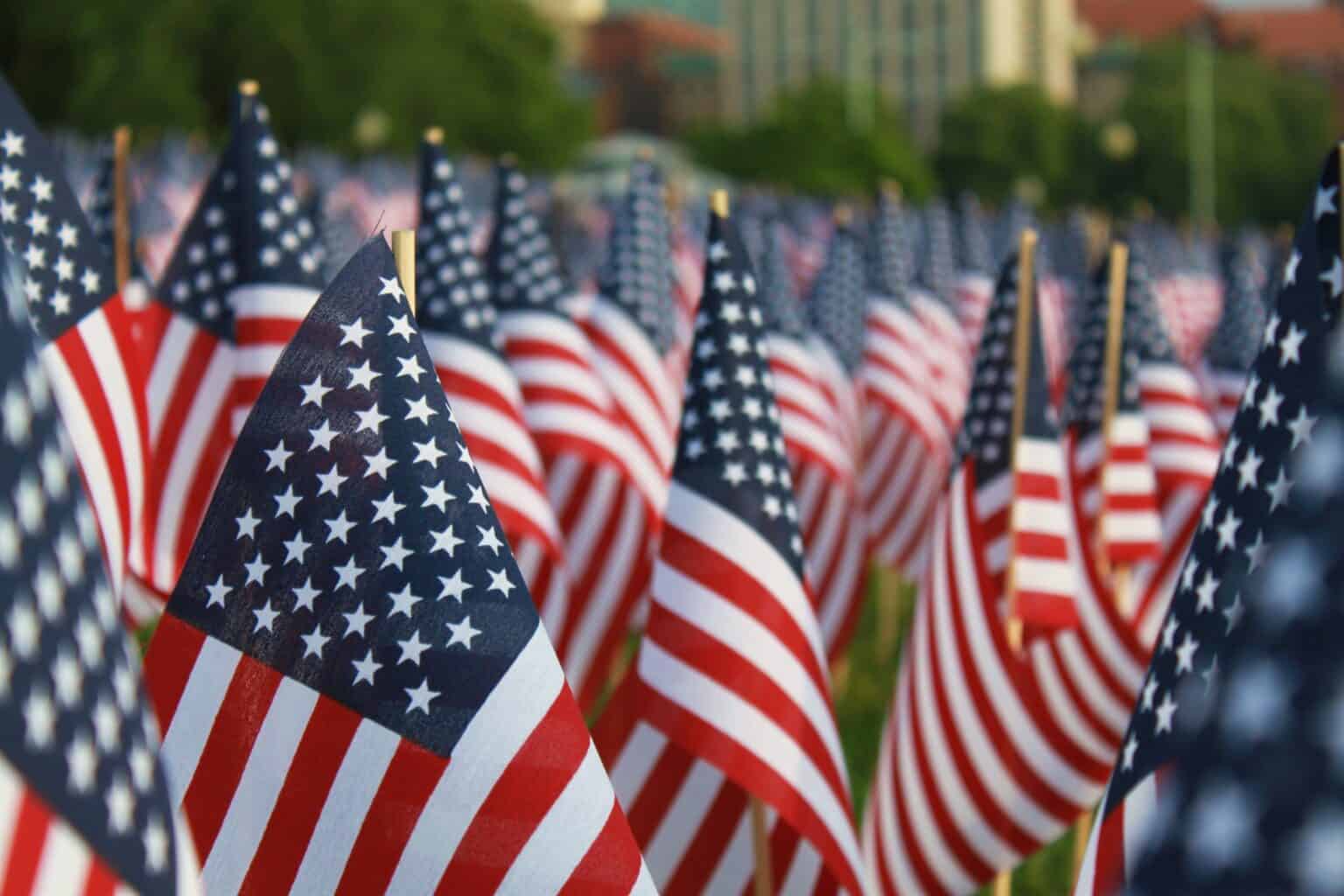 Five Activities for Senior Citizens to Honor Veterans on Memorial Day