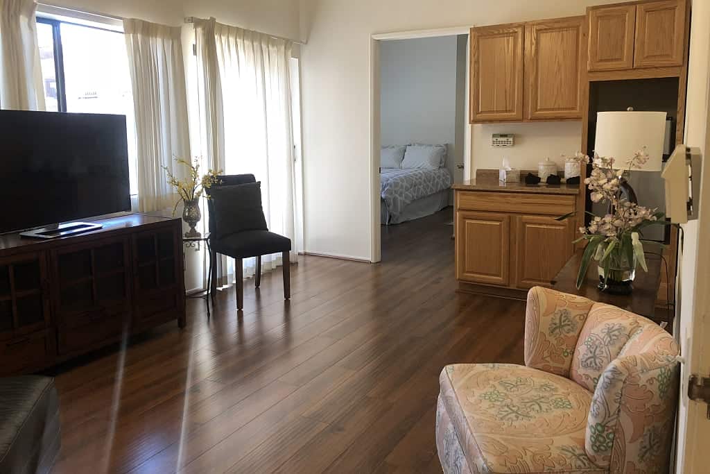 Apartments Garden Court at Villa Santa Barbara