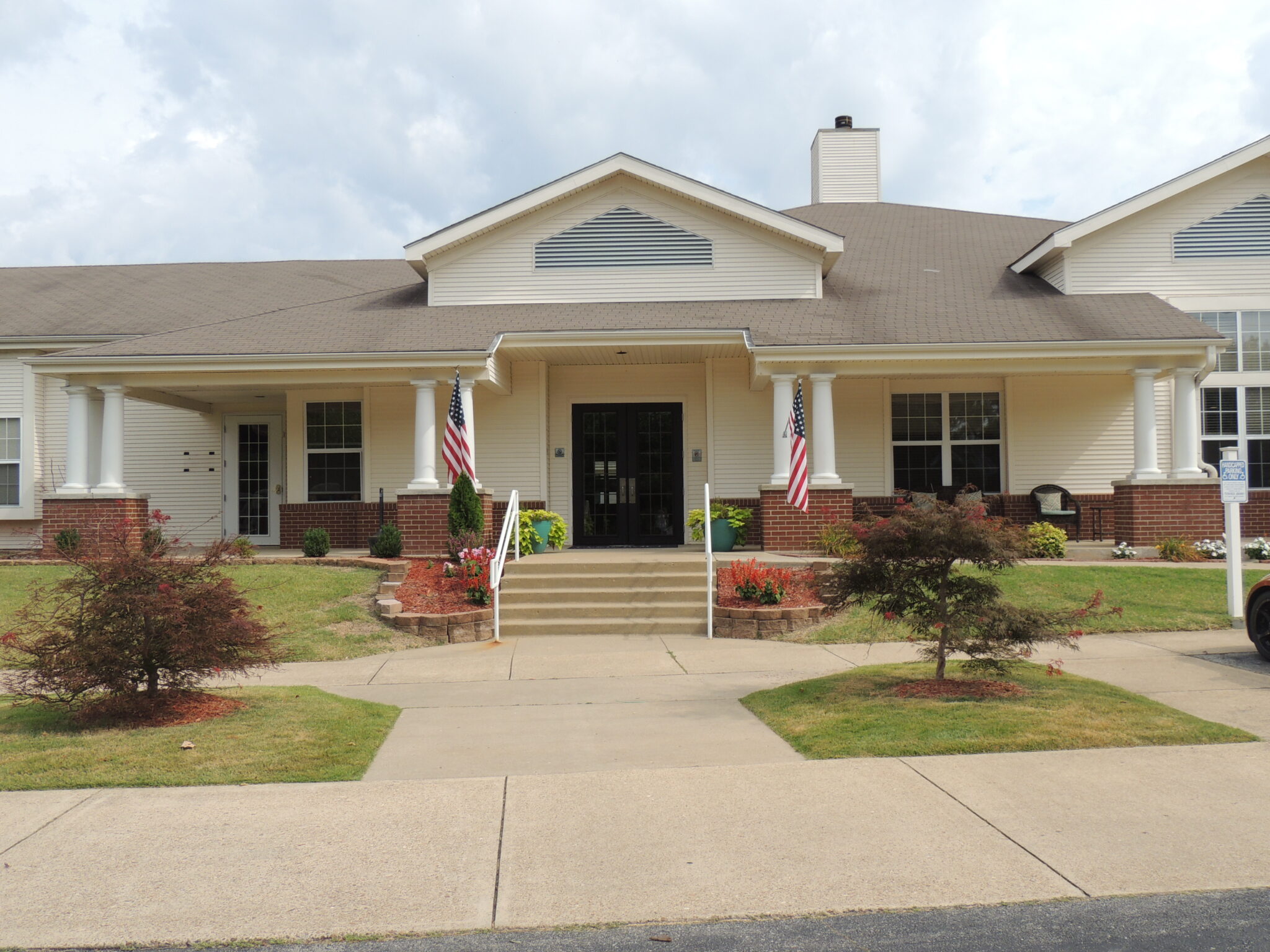 exterior building of southern meadows, located in Mountain Home, Arkansas