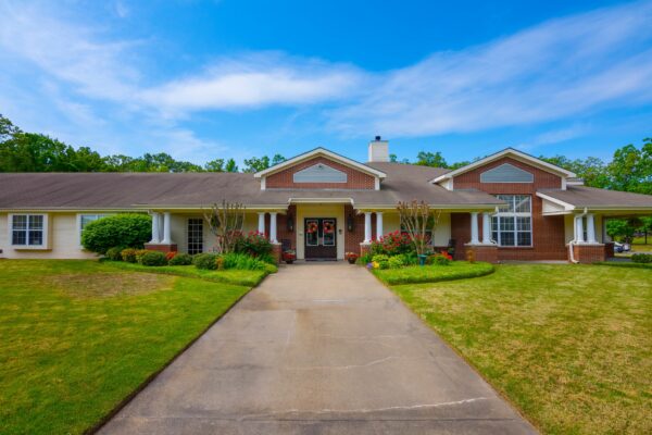 Willow Grove of Maumelle exterior building