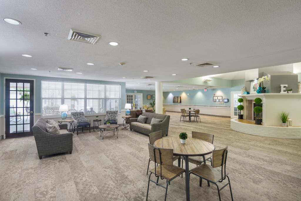 Willow Grove of Maumelle_Interior_Lobby_03