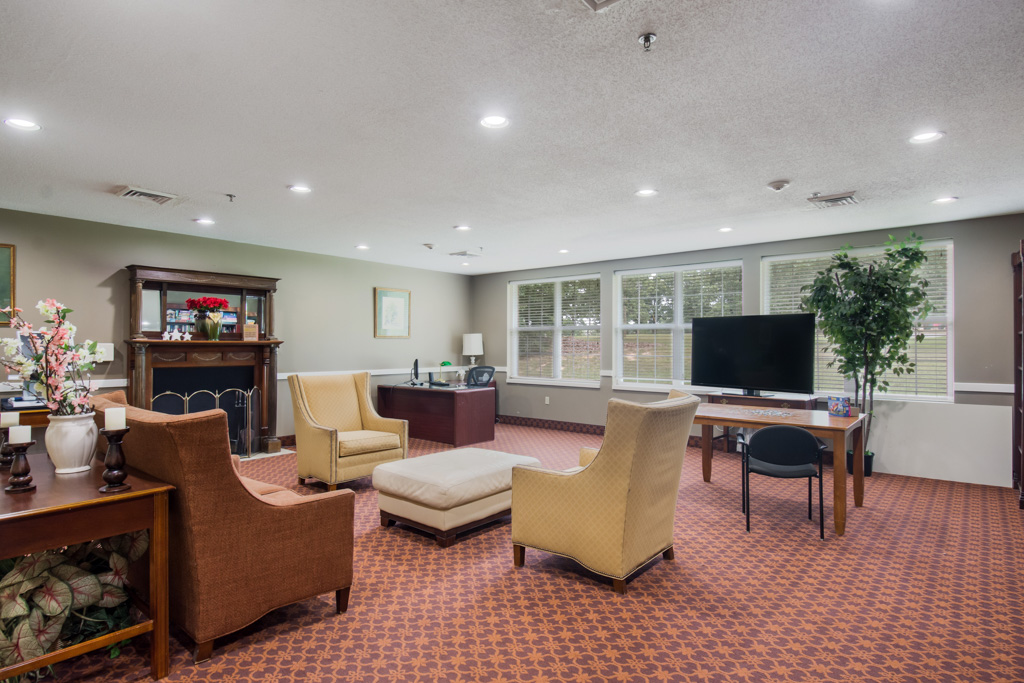 Willow Grove of Sherwood_Interior_Library_02
