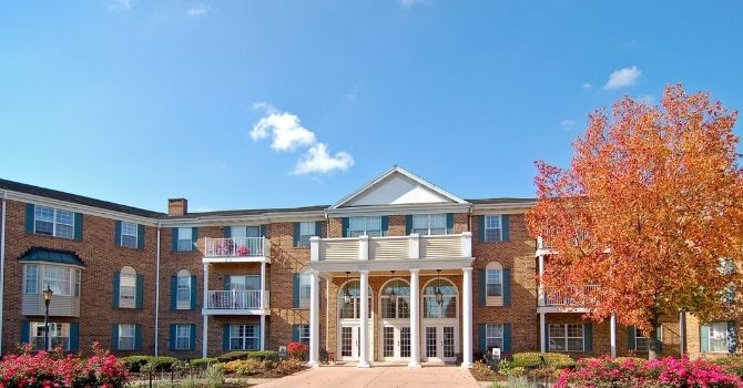 Nice senior living community for award post