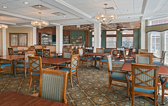 The dining area at Summit Corners independent and assisted living senior community