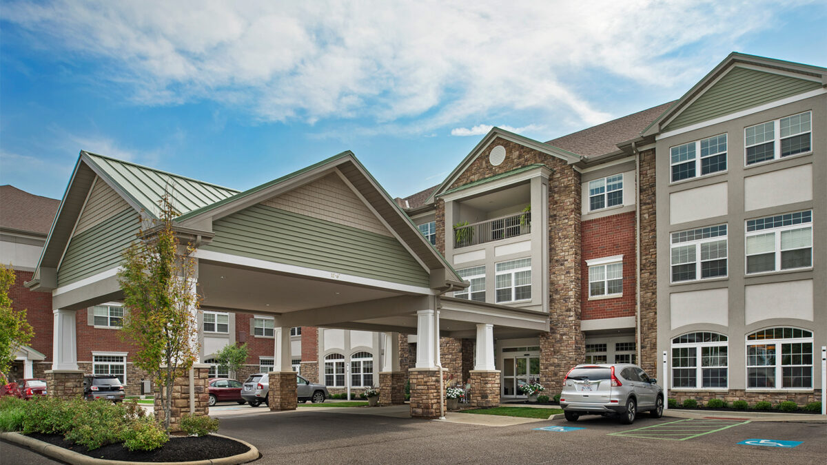 Summit Corners Exterior Front 01 2