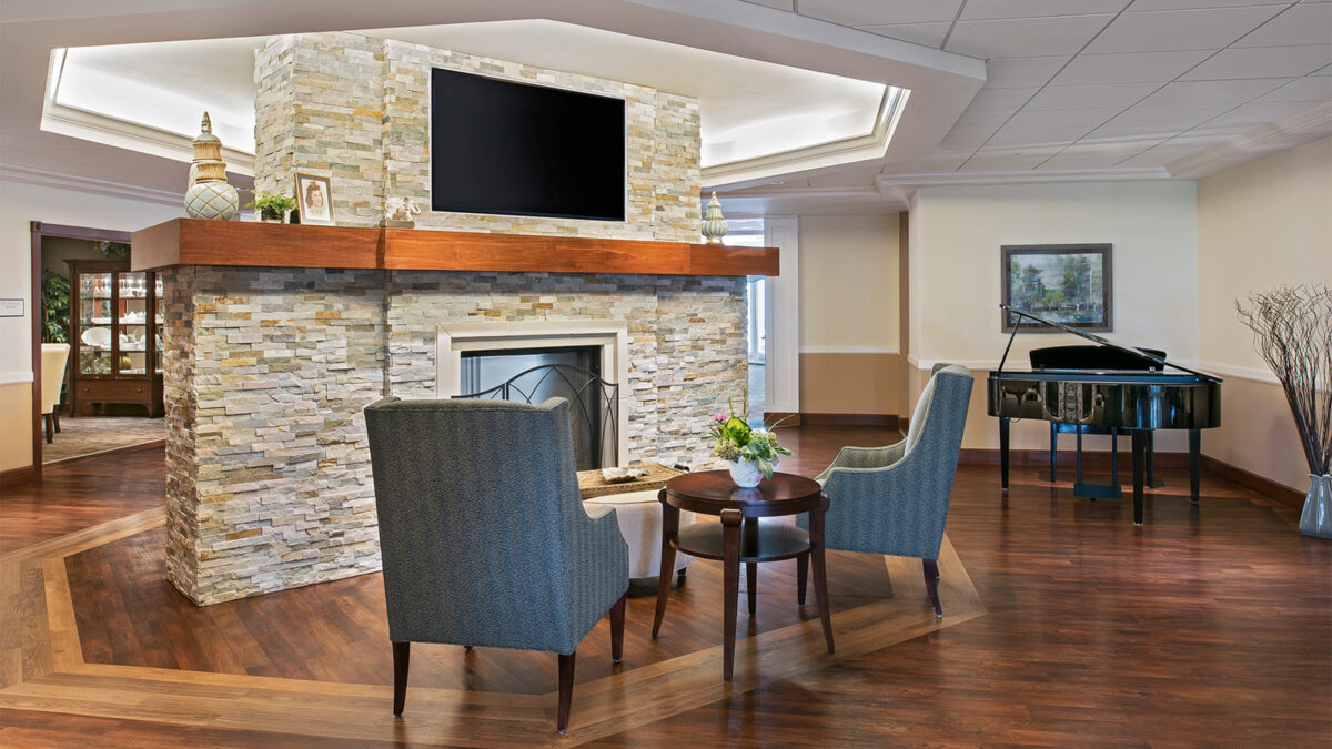 Summit Corners Interior Lobby 01