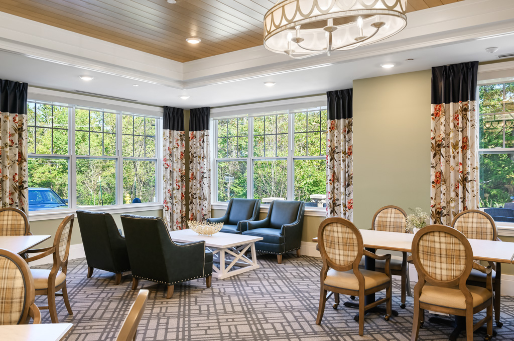 The Ashton at Anderson_Interior_Dining_04