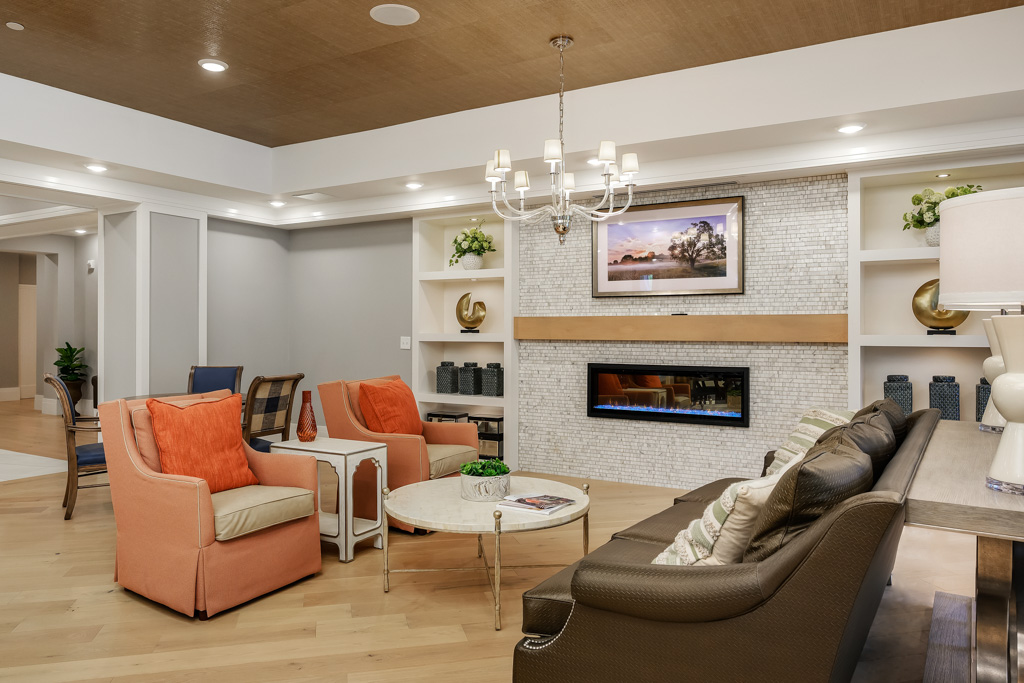 The Ashton at Anderson_Interior_LivingRoom_01