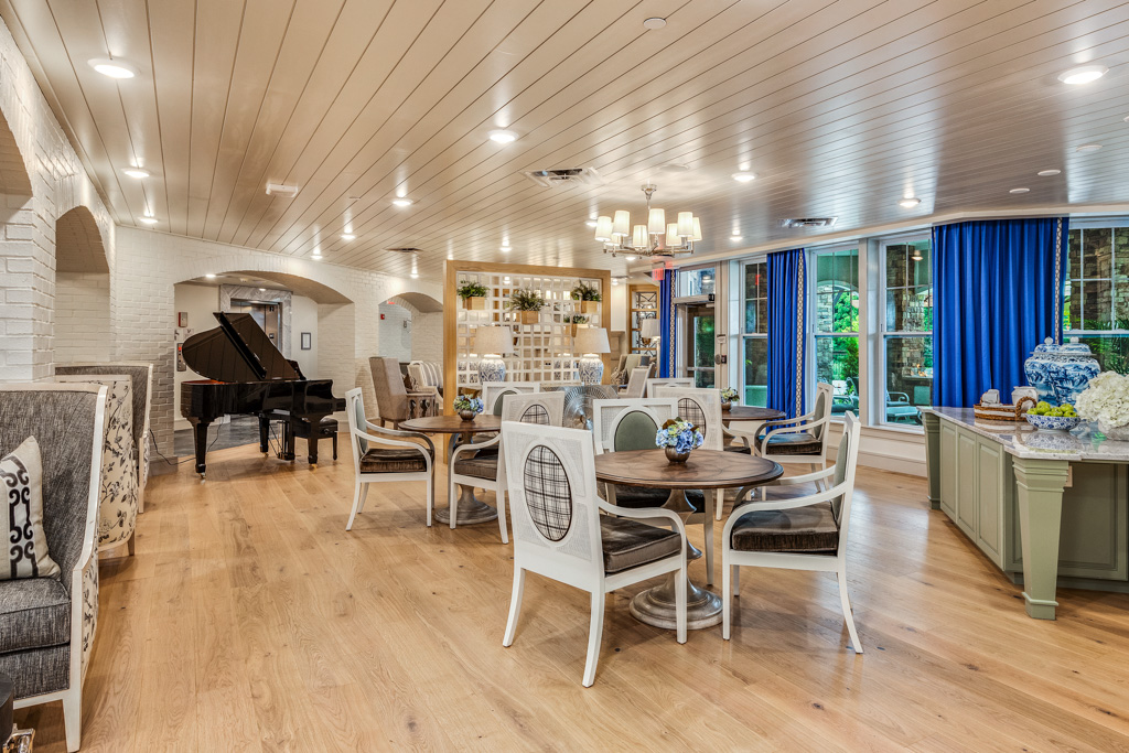 The Ashton on Dorsey_Interior_Bistro_01
