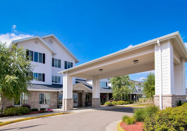 Oakwood Hills–Sky Active Living