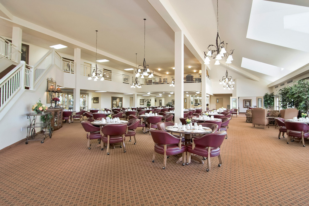 Oakwood Hills - Sky Active Living_Interior_Dining_01