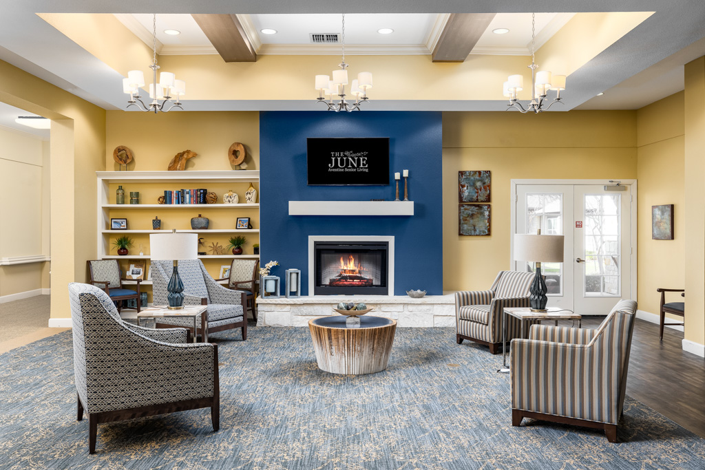 The Waterford at Westover Hills_Interior_LivingRoom_02