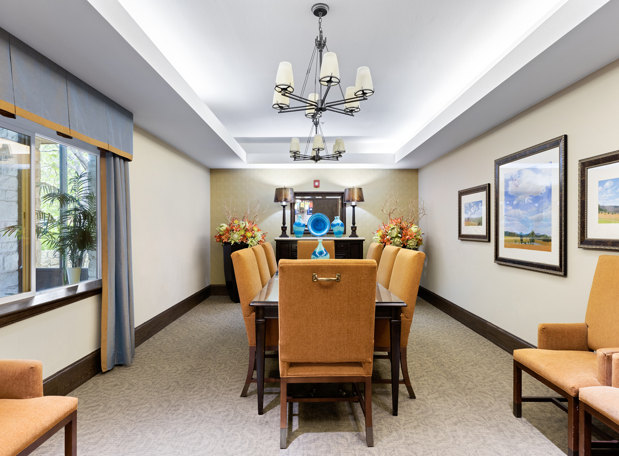 The Waterford at Round Rock private dining room for family and friends
