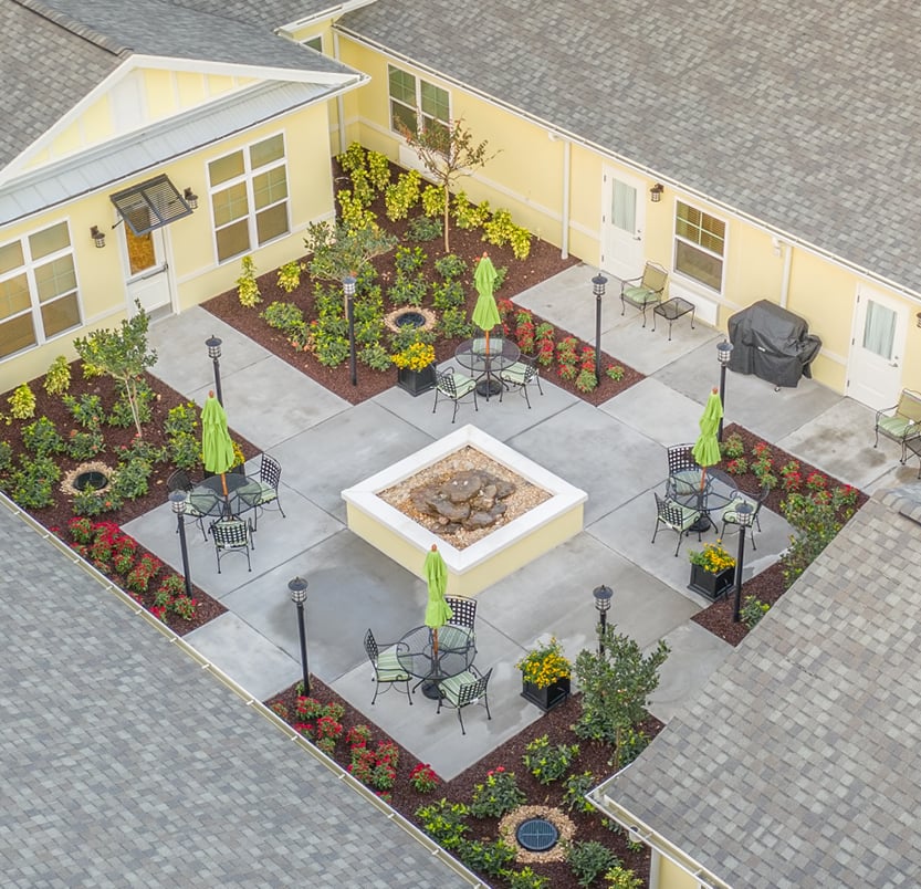 The Addison of Port Orange courtyard