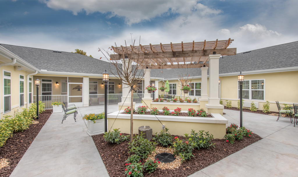 The Addison of Port Orange_Exterior_Courtyard_01