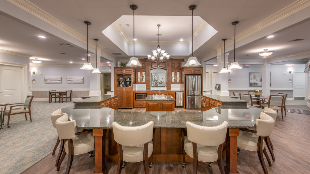 The Addison of West Ashley_Interior_MC-Dining_05