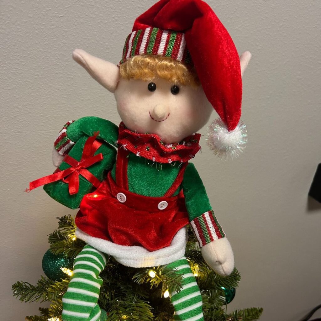 Dayton's giving tree elf topper