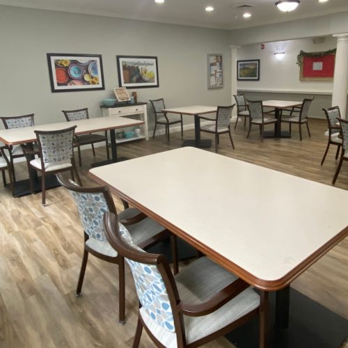 Magnolia Trails dining room at Greenbriar Village