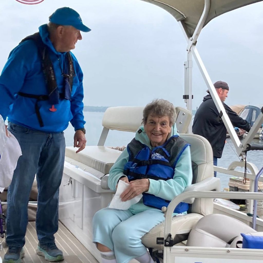 Residents bundle up for boat ride