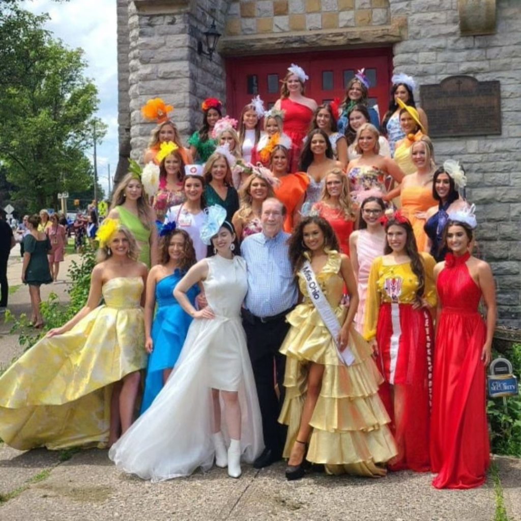 Resident with Miss Ohios