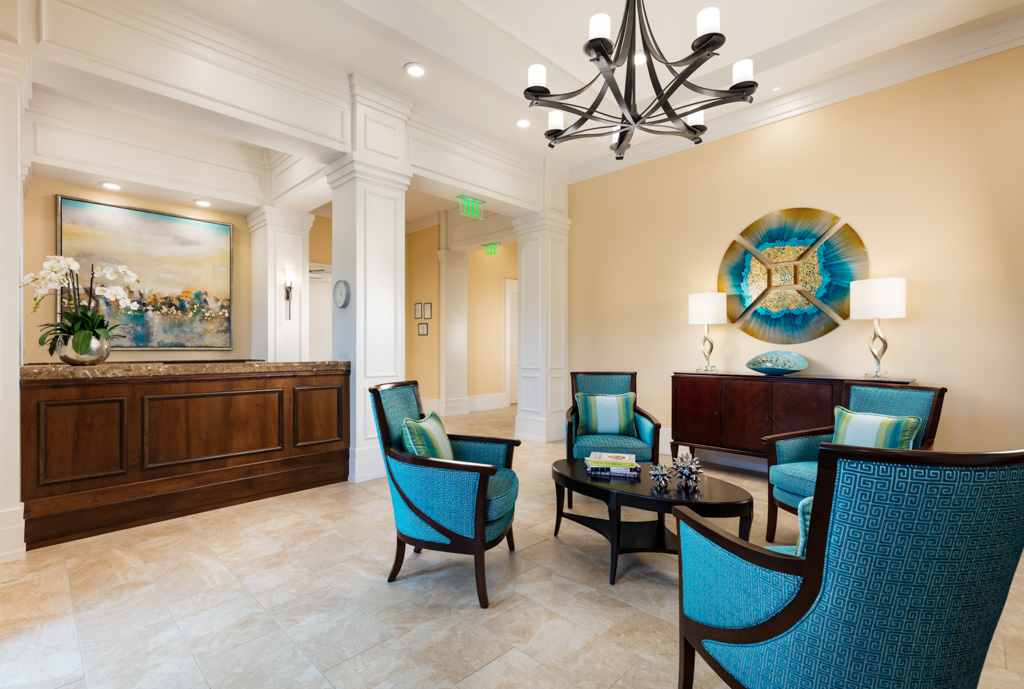 Cozy resident seating area at Magnolia Trails at East Lake in Tarpon Springs, Florida.