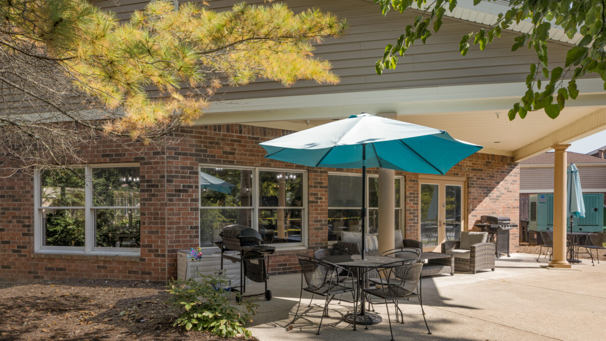 Country Charm Exterior Patio 01