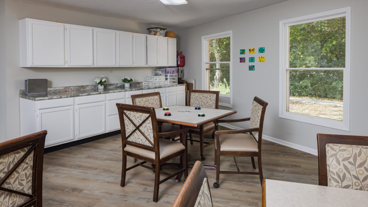 Country Charm Interior Activities 01